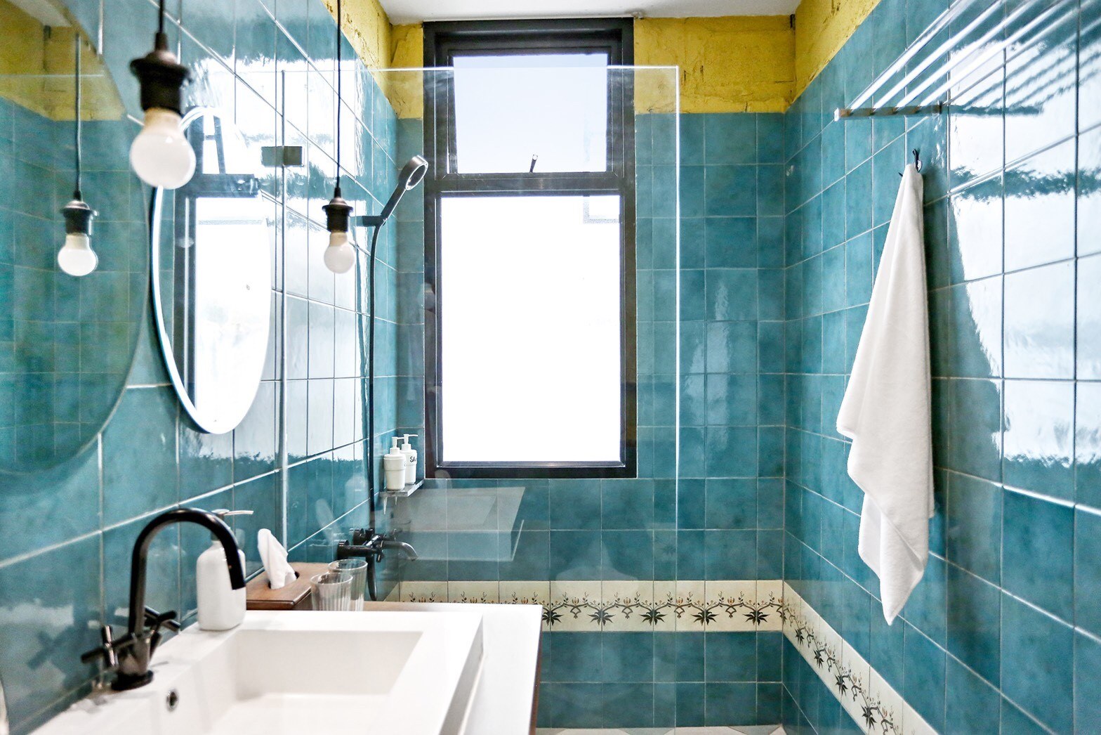 บ้านไม้เก่าแก่กว่า 100 ปี รีโนเวทใหม่ทั้งหลัง 6 ห้องนอน ใจกลางสีลม — รูปที่ 10 จาก 10